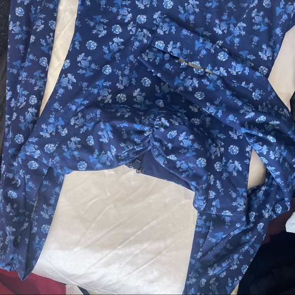 ) HOUSE OF CB GAIA DRESS - Picture 3 of 7